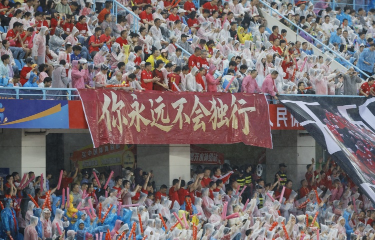 苏超2026年竞赛规程:22周岁以下球员同时上场不少于6人